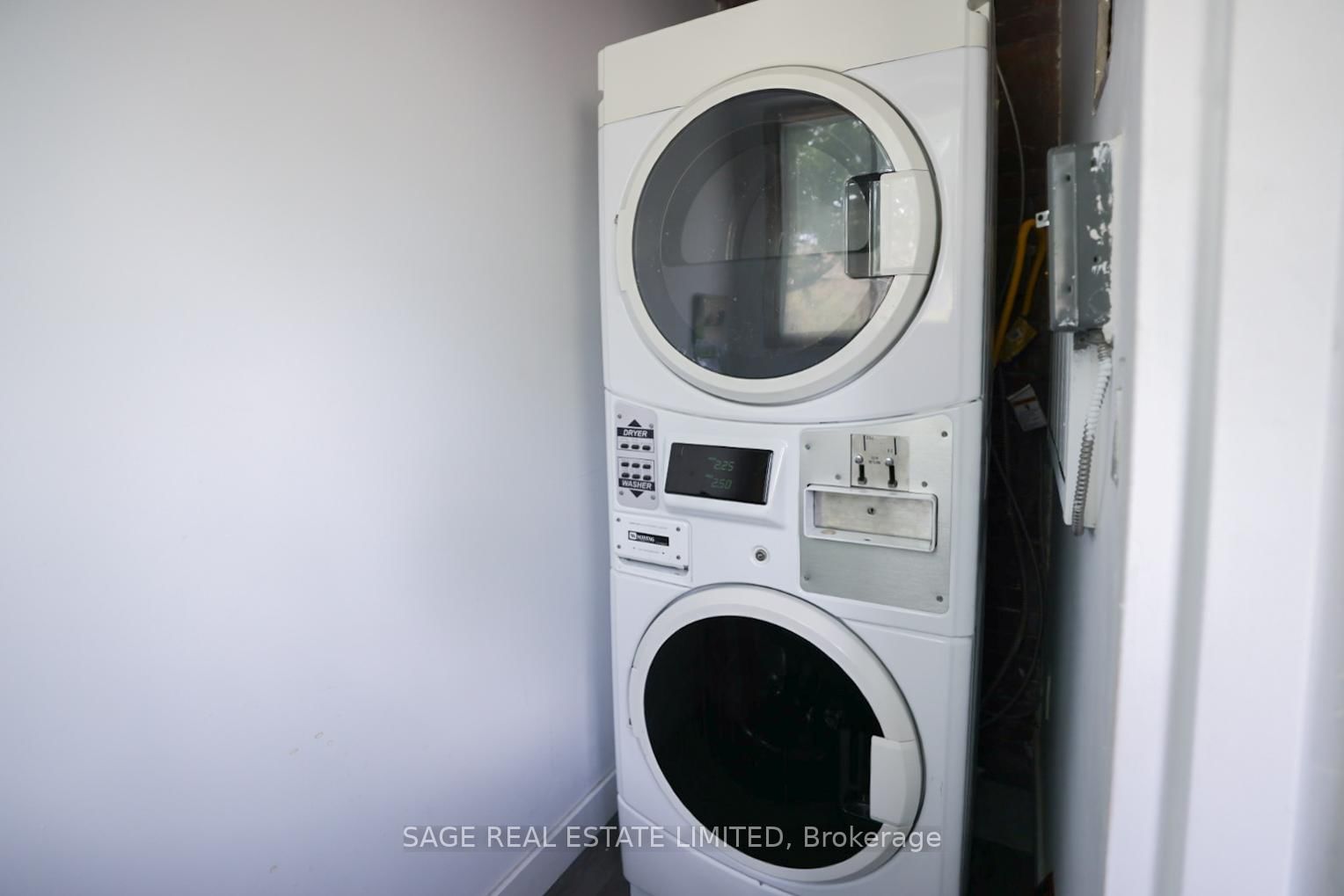 8 Brookmount Road, Unit 2 - Photo 17
