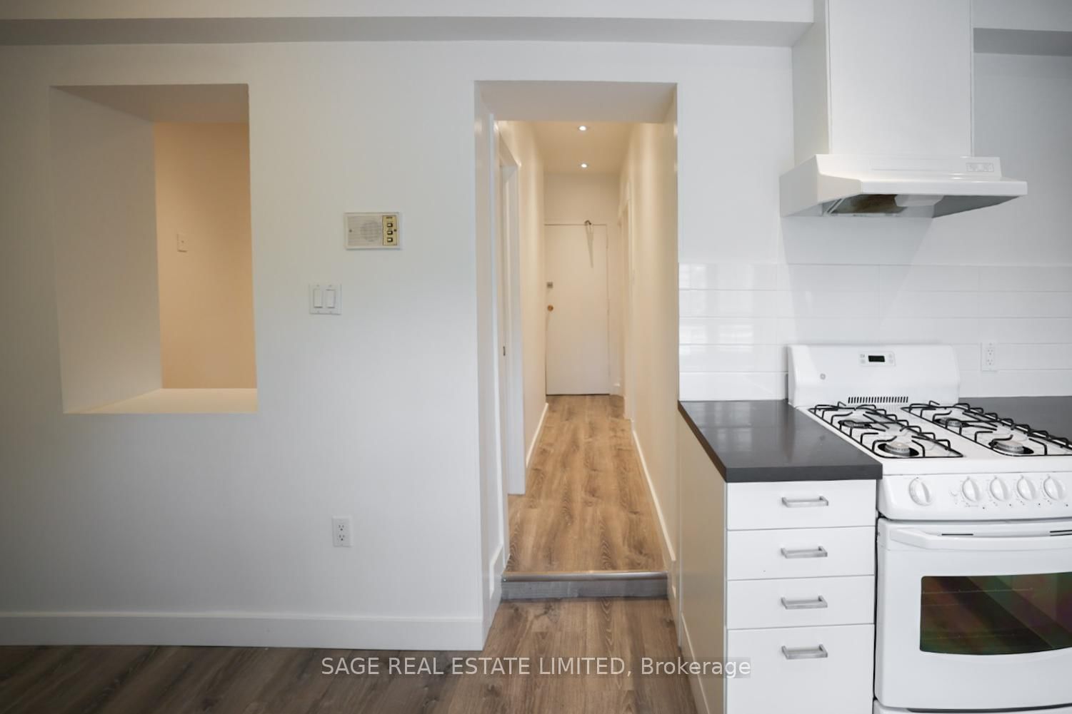 8 Brookmount Road, Unit 2 - Photo 9