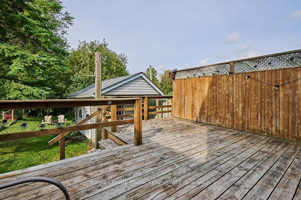 493 St. Lawrence Avenue - Photo 19