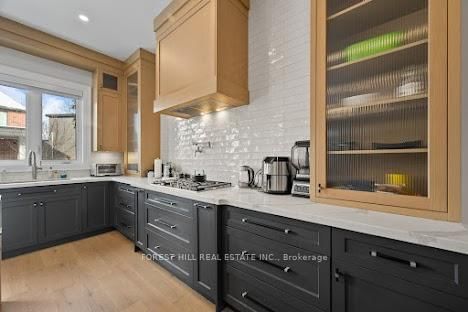 2540 St Clair Avenue E - Photo 14