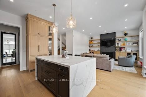 2540 St Clair Avenue E - Photo 18