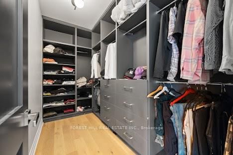 2540 St Clair Avenue E - Photo 31