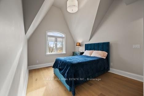 2540 St Clair Avenue E - Photo 33