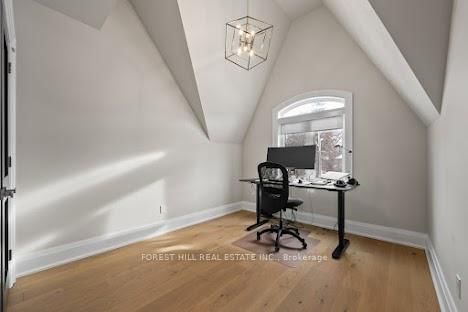 2540 St Clair Avenue E - Photo 37
