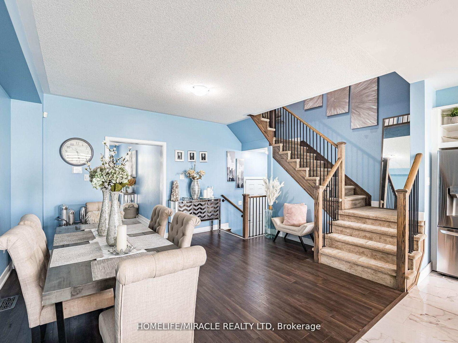 28 Donald Fleming Way, Unit 147 - Photo 11