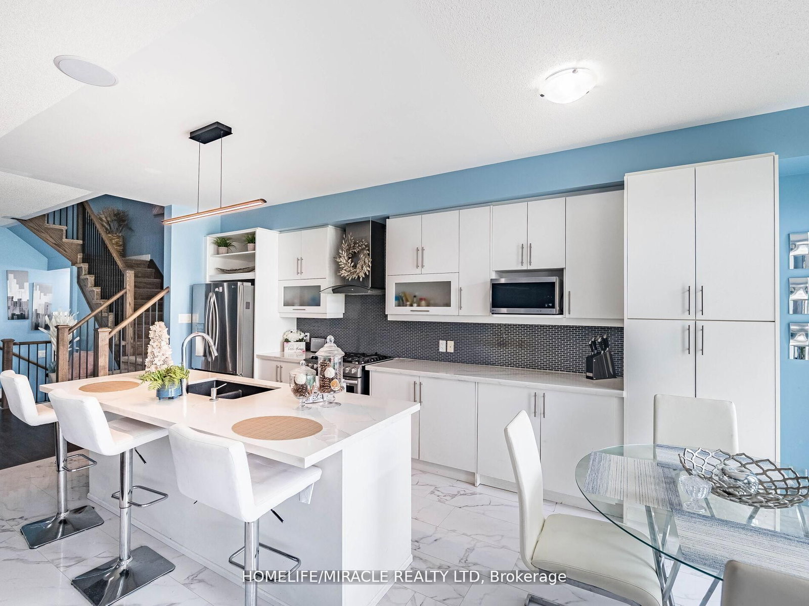 28 Donald Fleming Way, Unit 147 - Photo 19