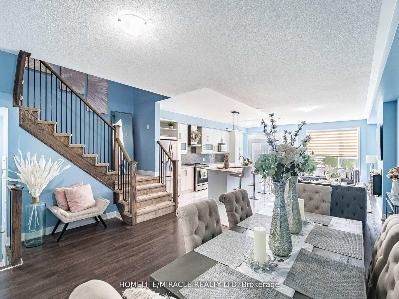 28 Donald Fleming Way, Unit 147 - Photo 8