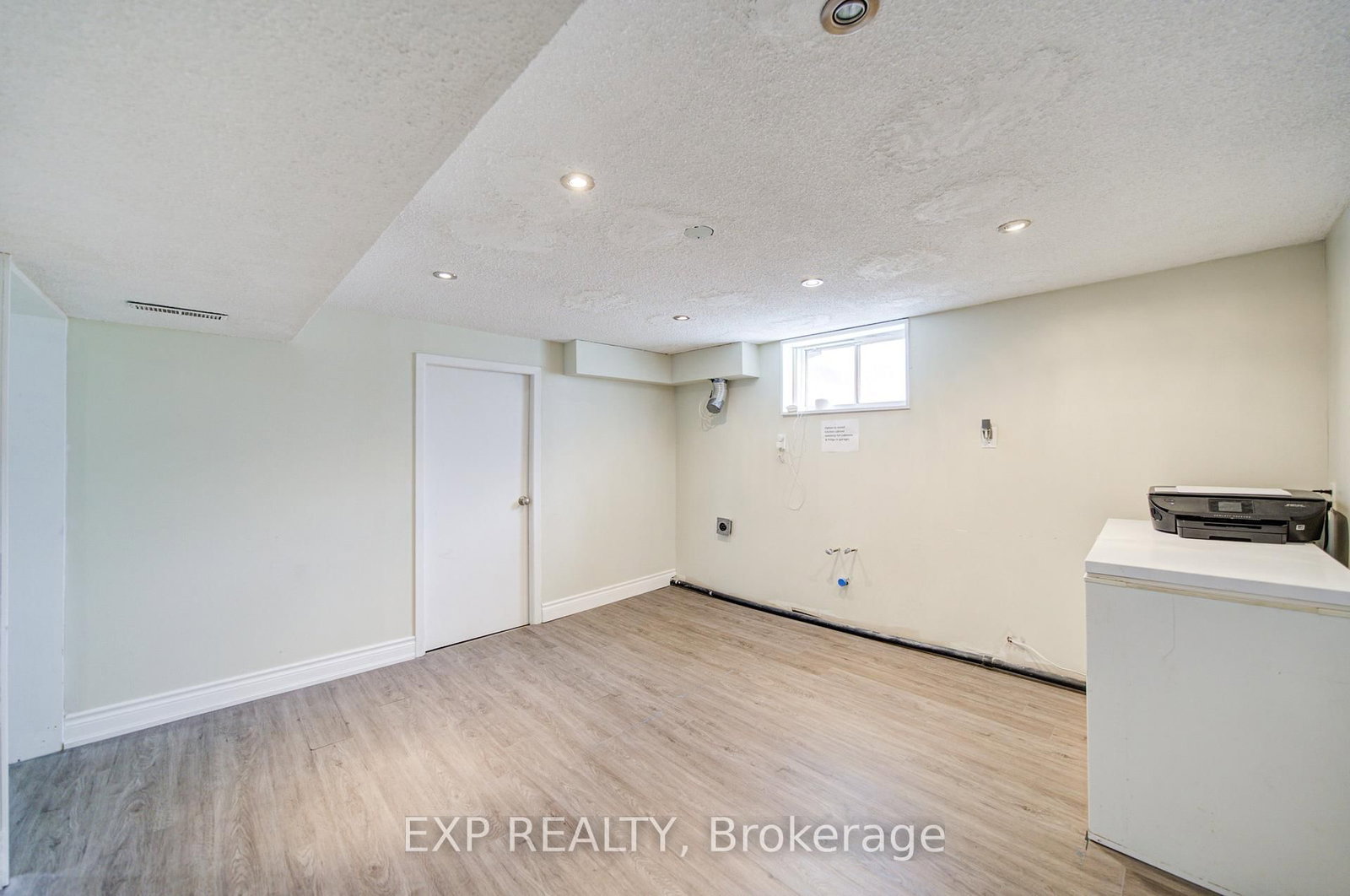 95 E Reidmount Avenue • Toronto, ON photo 14