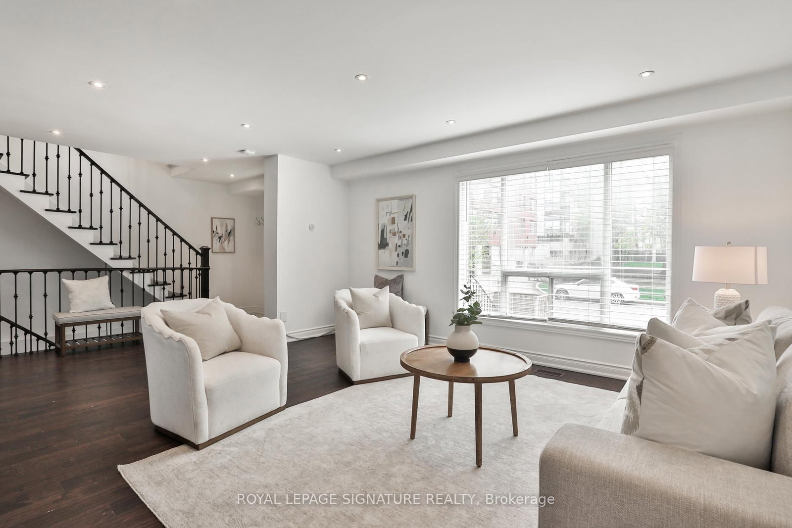 280 Gowan Avenue - Photo 11