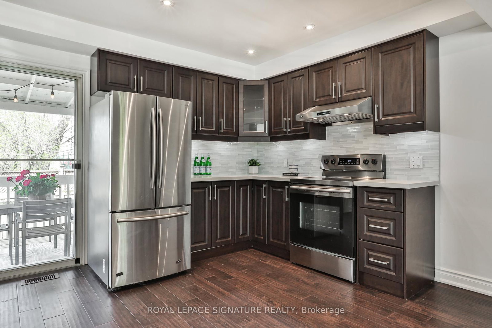 280 Gowan Avenue - Photo 18