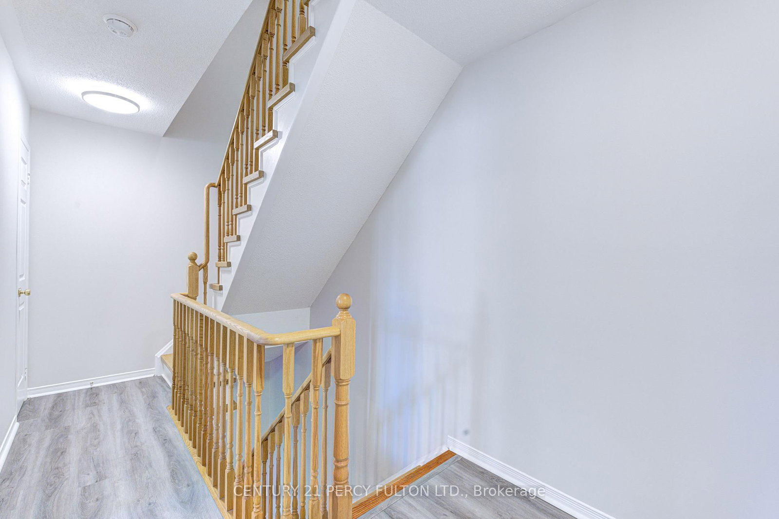 28 Rosebank Drive, Unit 907 - Photo 21
