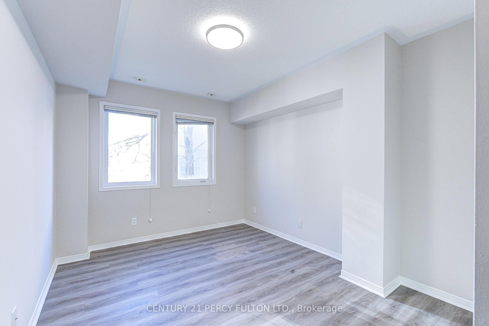 28 Rosebank Drive, Unit 907 - Photo 22