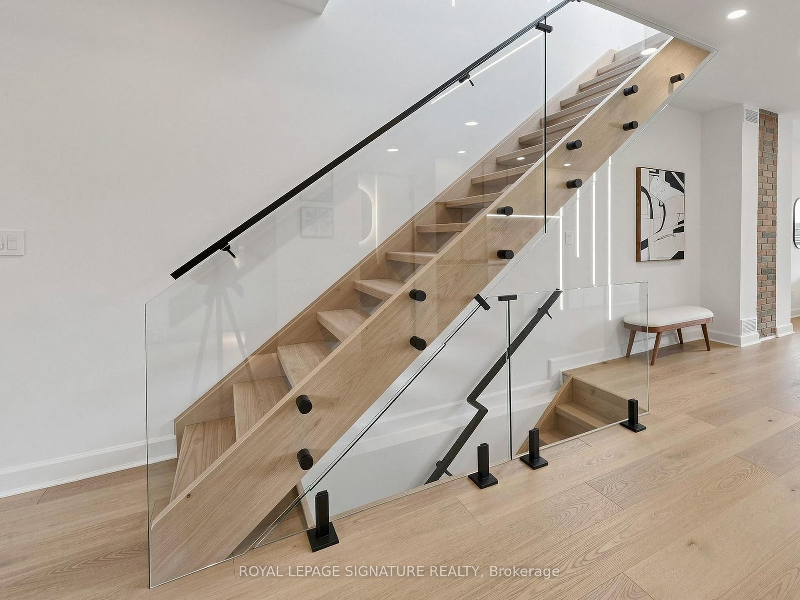 149 Victor Avenue - Photo 15