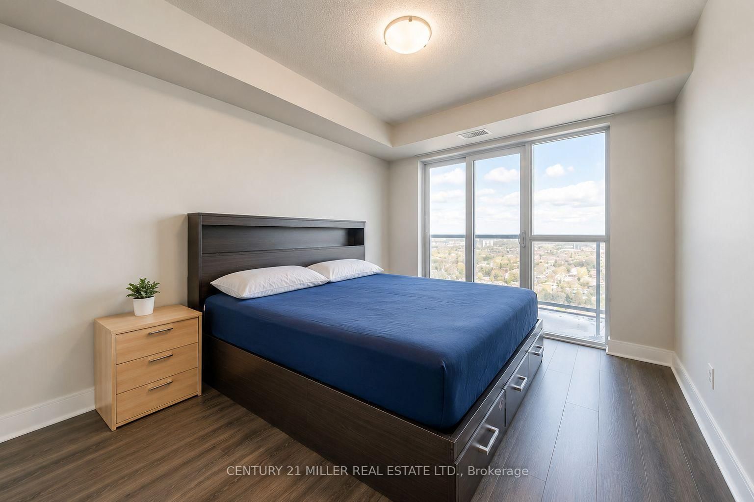 125 Village Green Square, Unit 3803 - Photo 20
