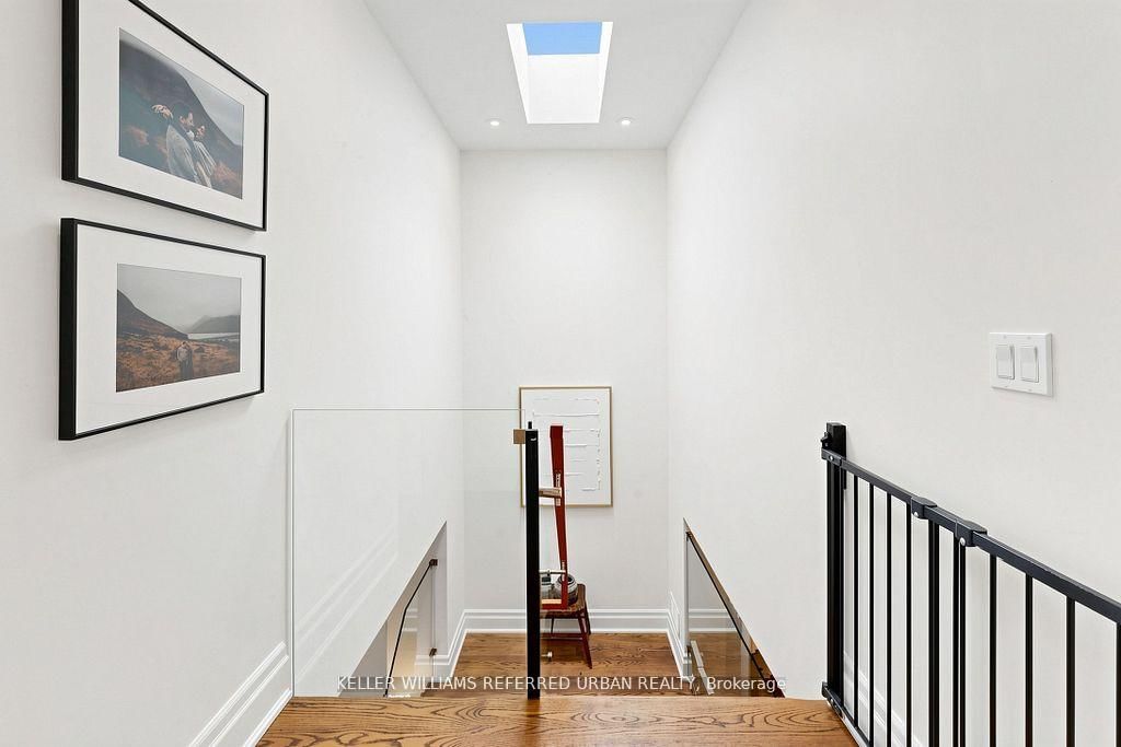 150 Rhodes Avenue - Photo 12