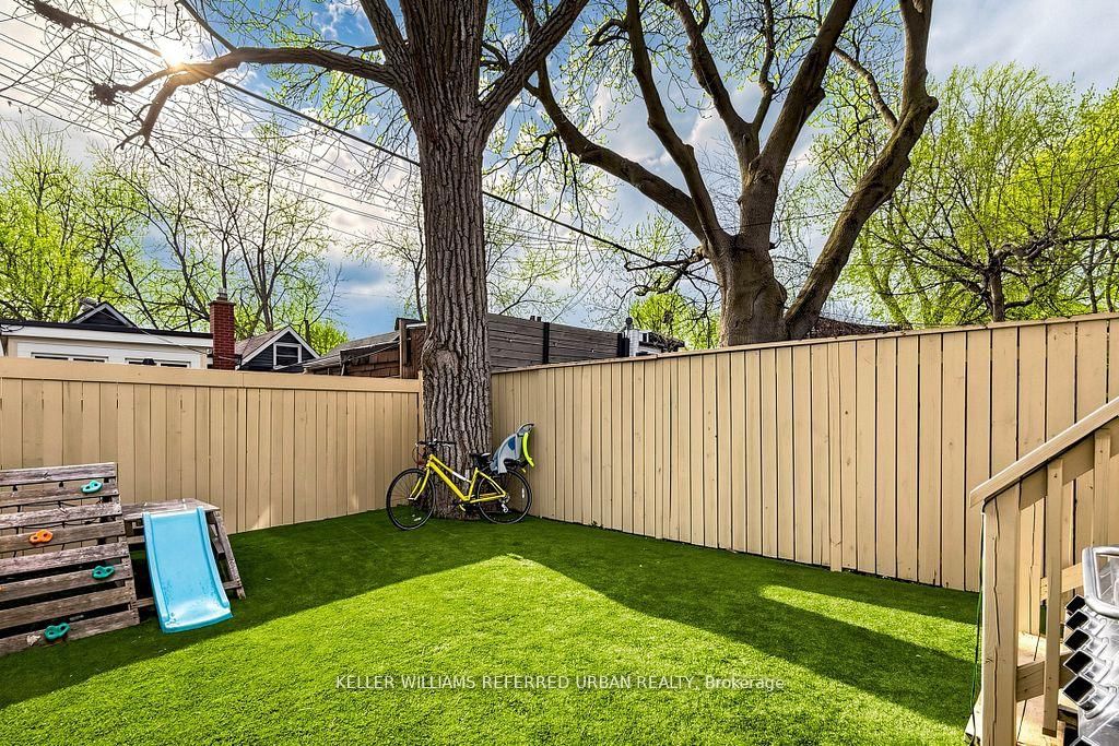 150 Rhodes Avenue - Photo 32