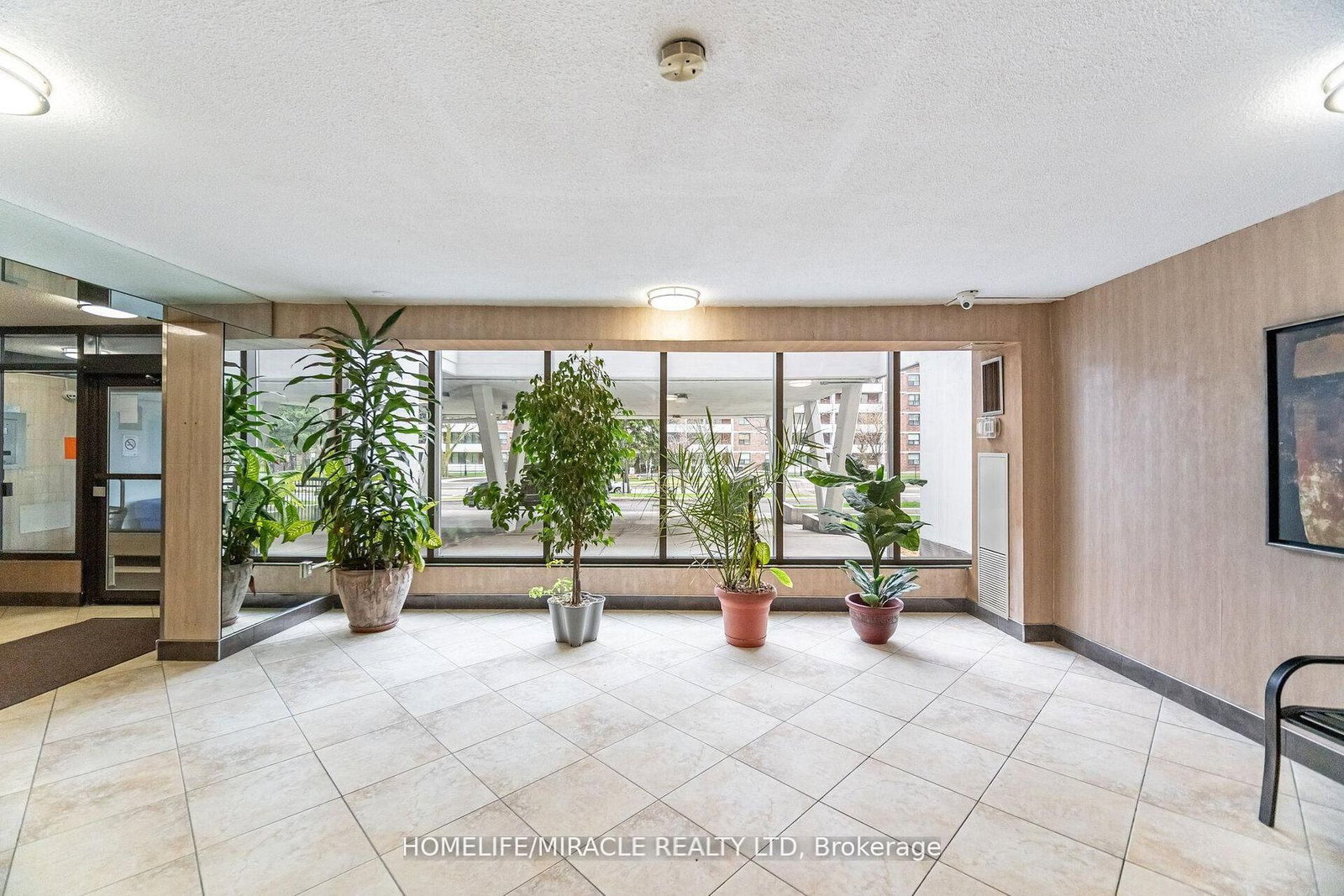 100 Prudential Drive, Unit 1703 - Photo 32