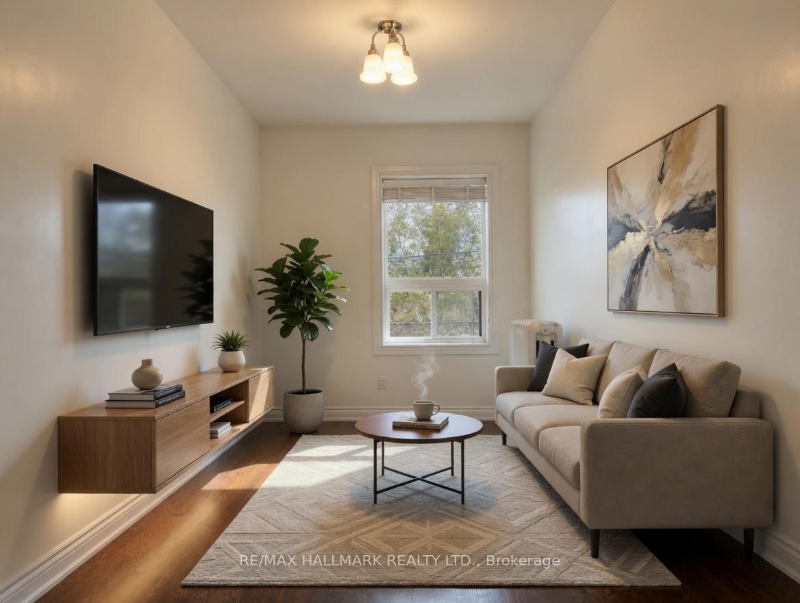 2038 Danforth Avenue, Unit 2
