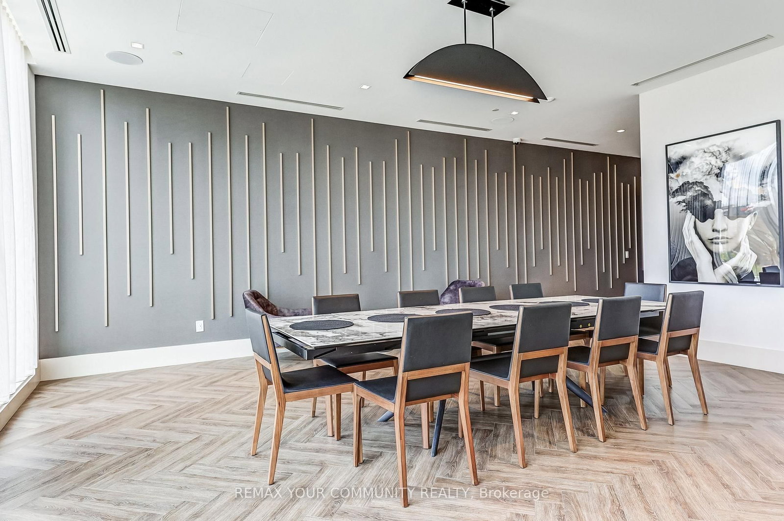 2545 Simcoe Street N, Unit 917 - Photo 17