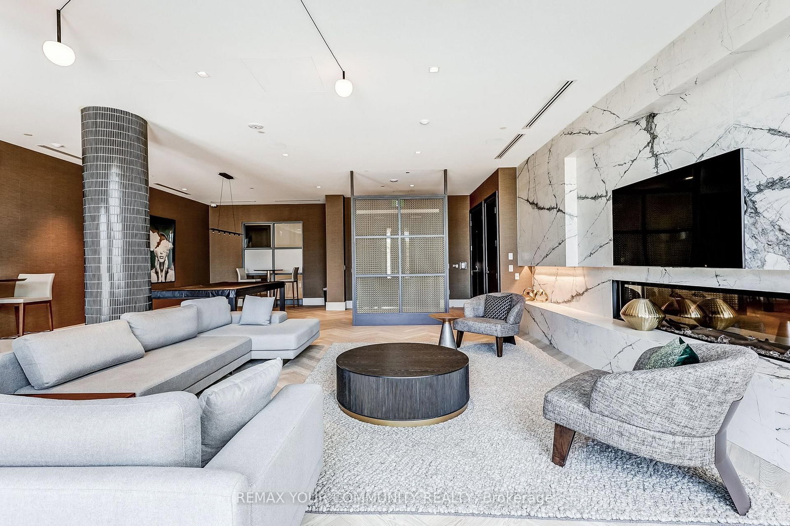 2545 Simcoe Street N, Unit 917 - Photo 18