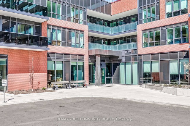 917 - 2545 Simcoe Street N