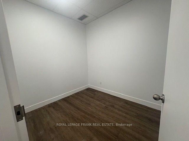 701 Rossland Road E, Unit 209B - Photo 10