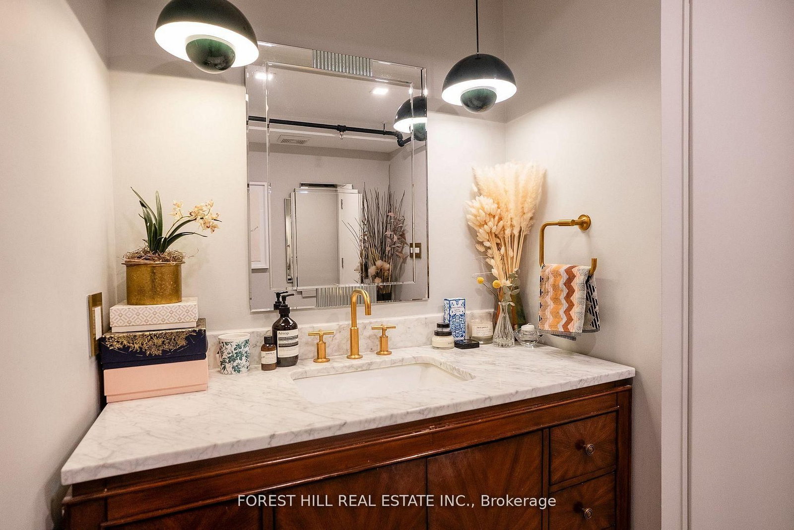 326 Carlaw Avenue, Unit 123 - Photo 16