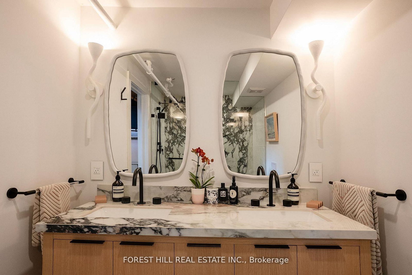 326 Carlaw Avenue, Unit 123 - Photo 30