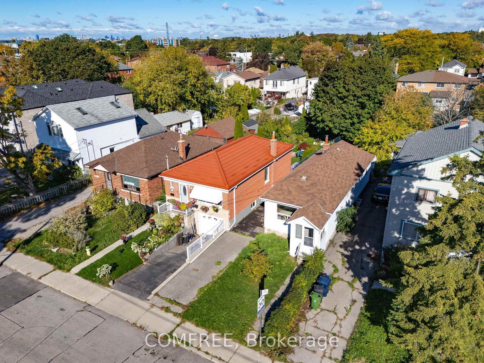 18 Glasgow Avenue - Photo 11
