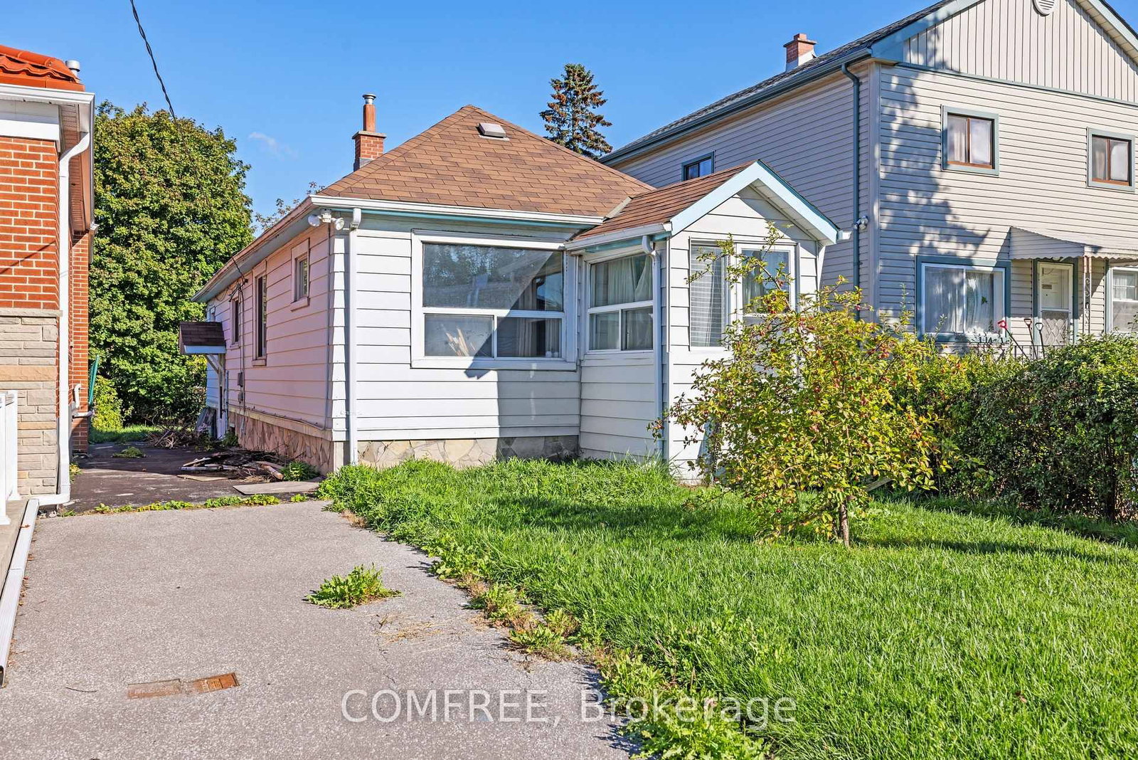 18 Glasgow Avenue - Photo 4