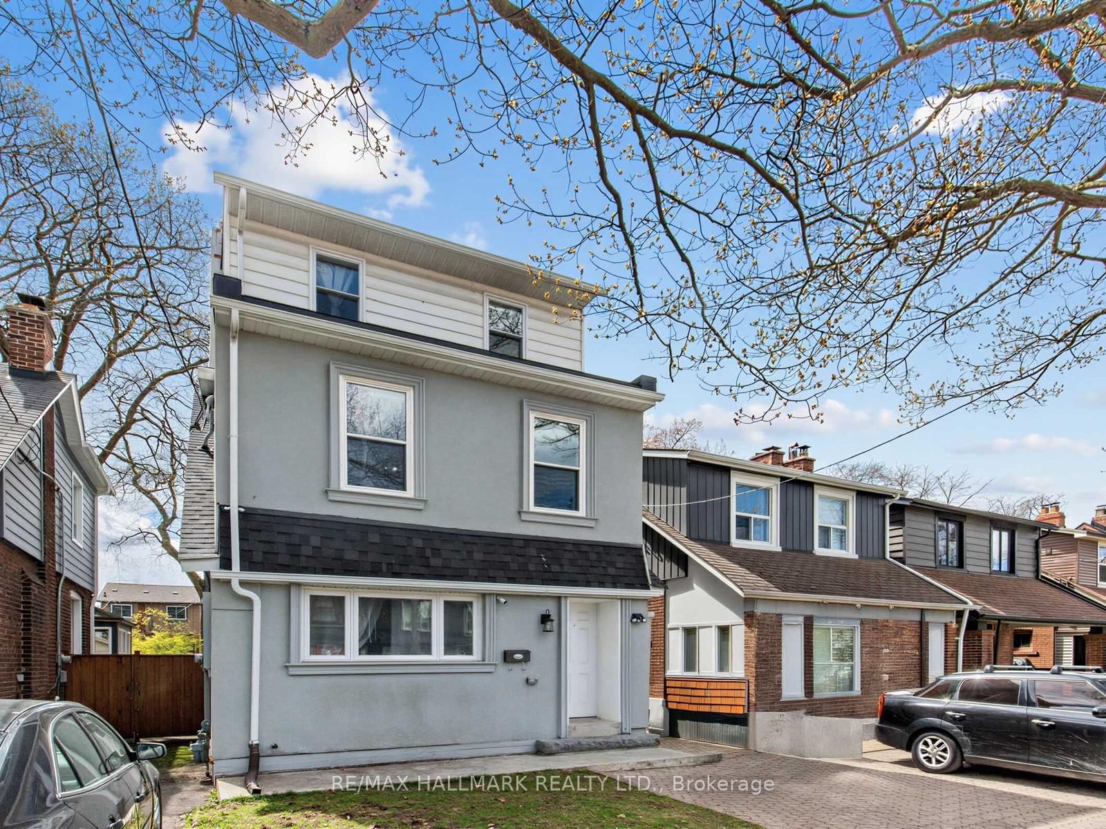 434 Victoria Park Avenue - Photo 2