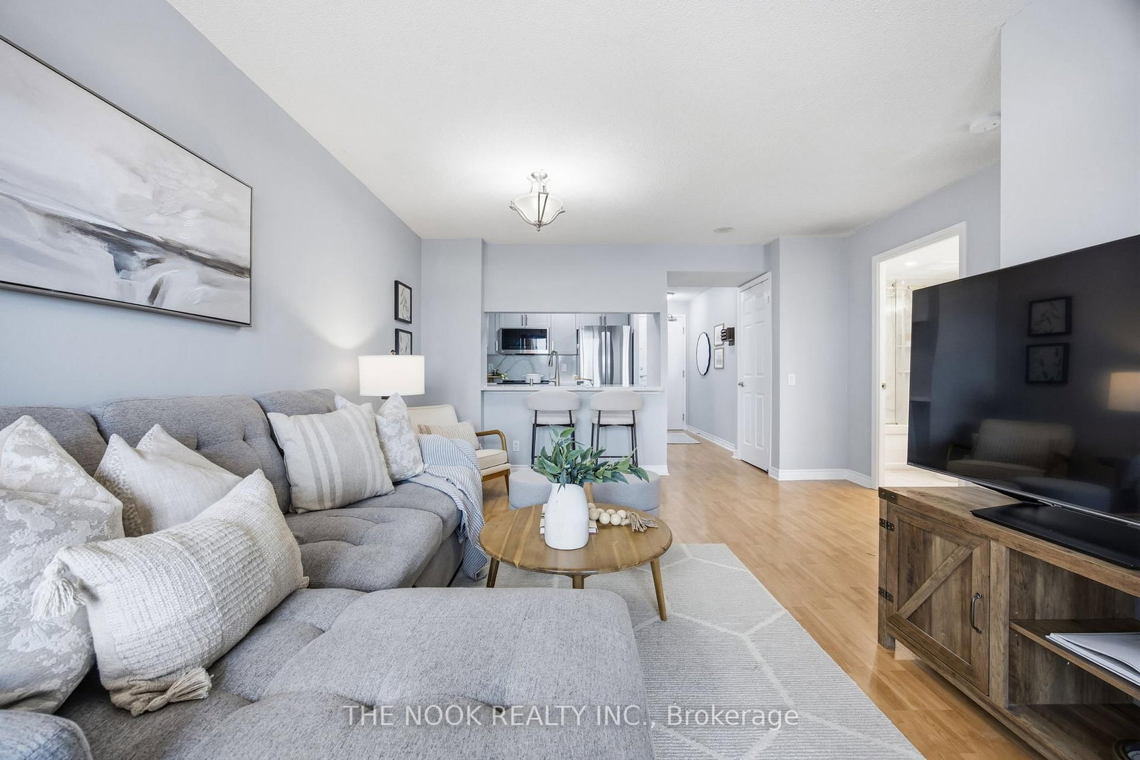18 Mondeo Drive, Unit 332 - Photo 10