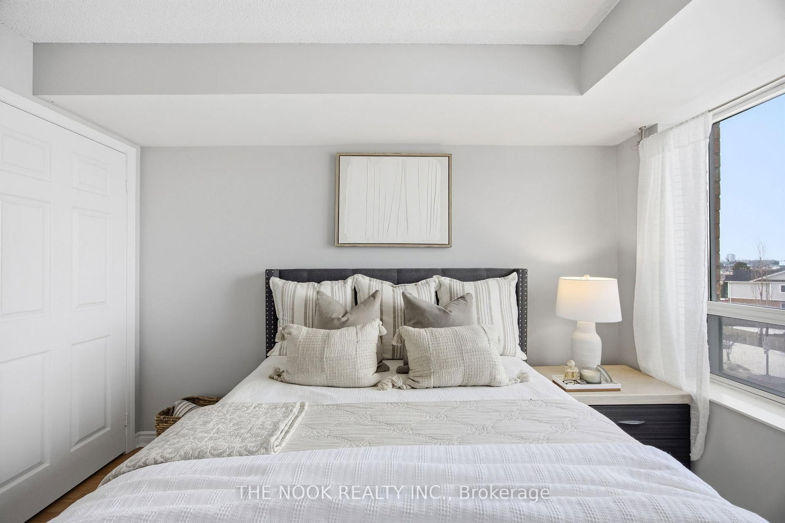 18 Mondeo Drive, Unit 332 - Photo 14