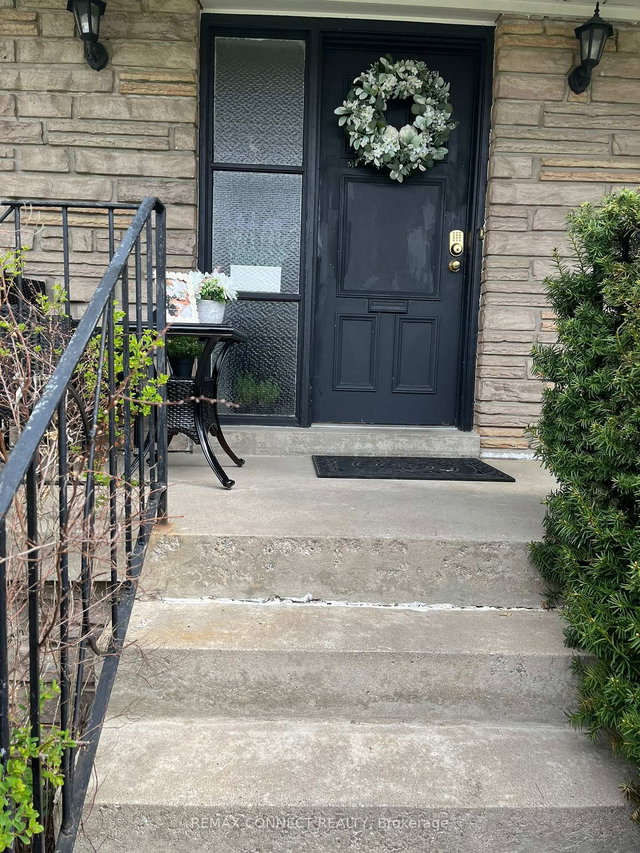 24 Lalton Place
