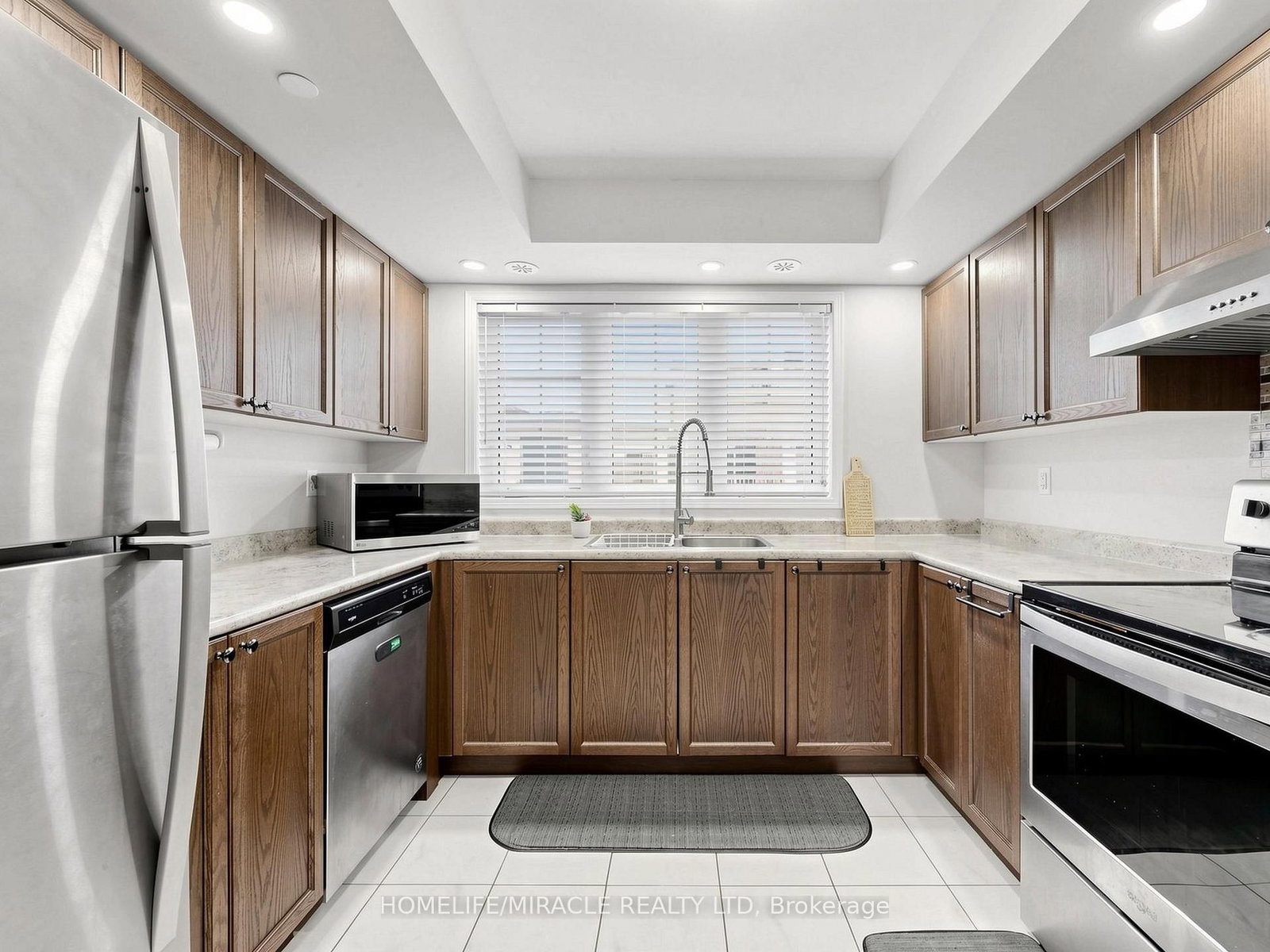 2725 Deputy Minister Path - Photo 11