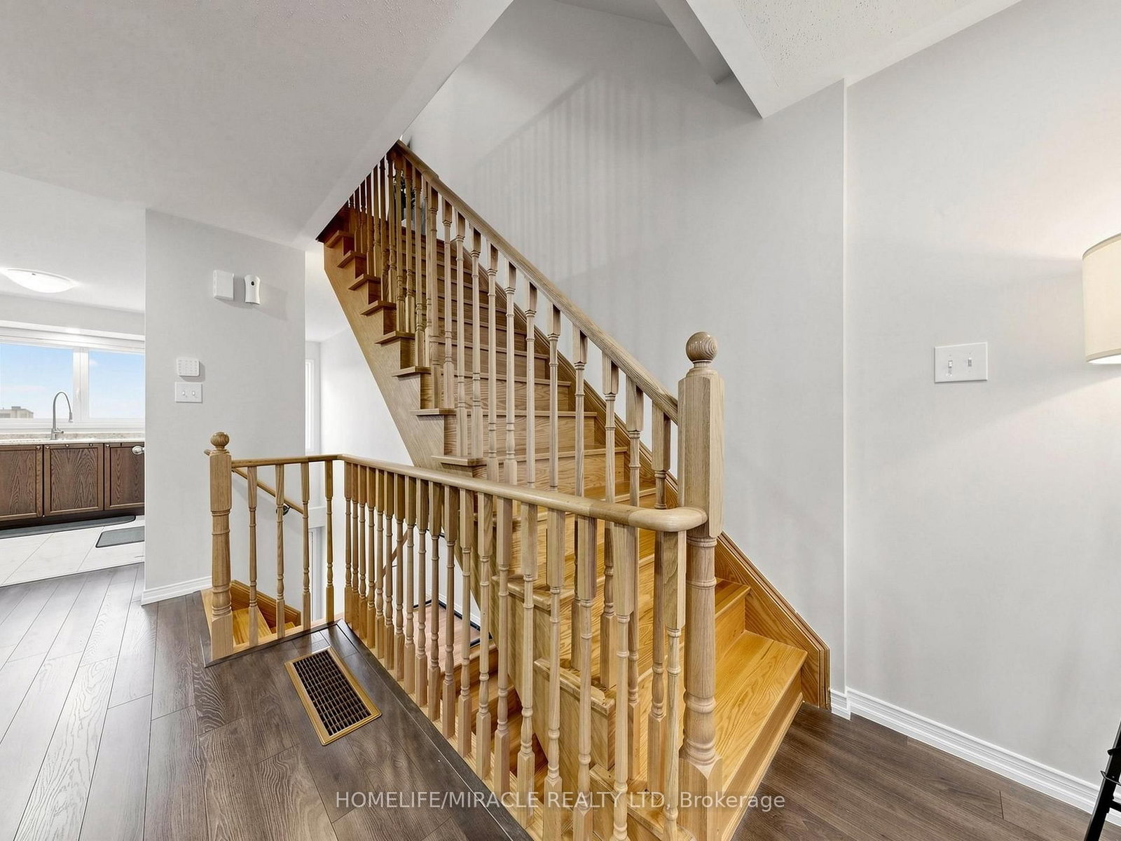 2725 Deputy Minister Path - Photo 24