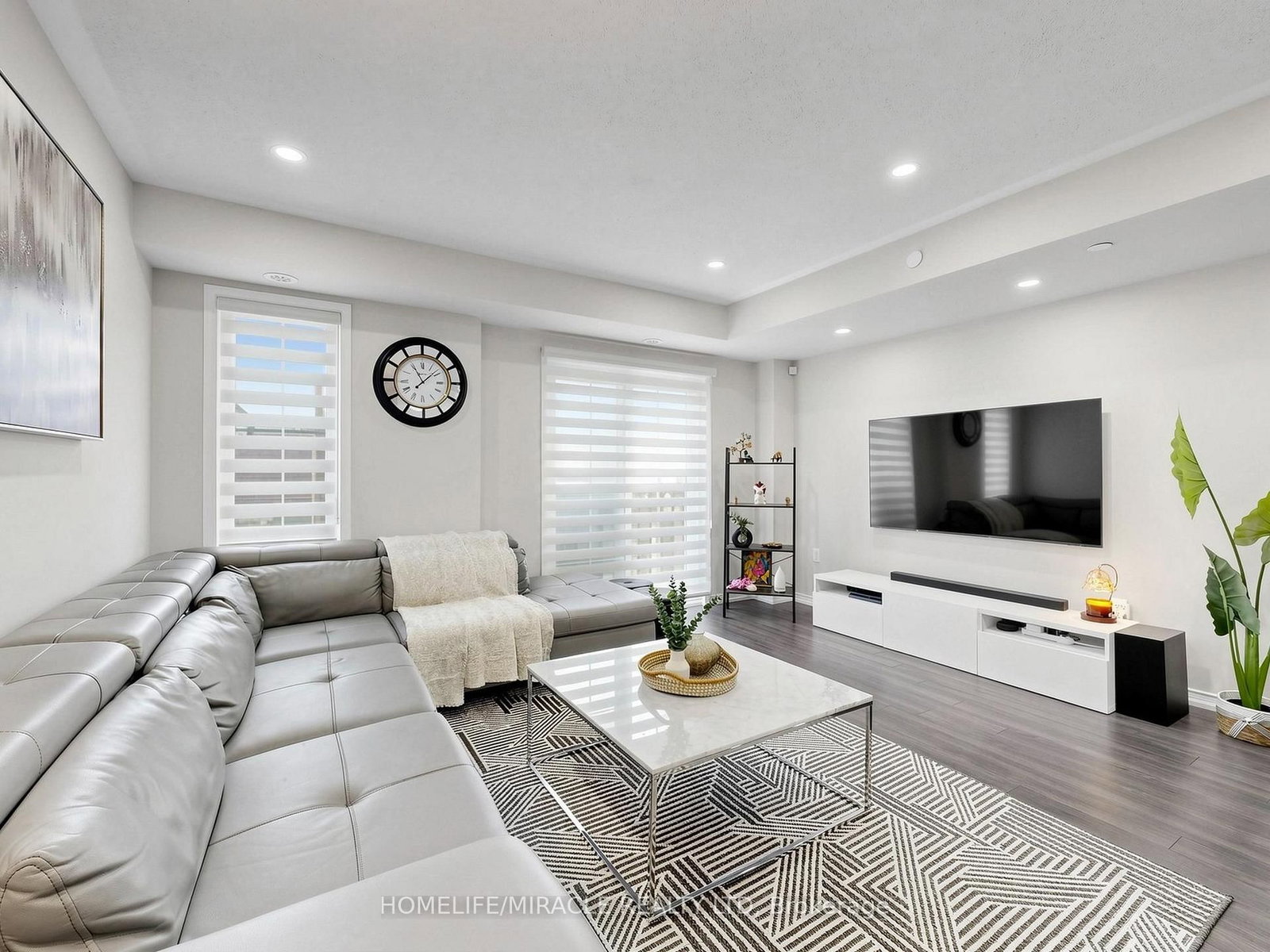 2725 Deputy Minister Path - Photo 4