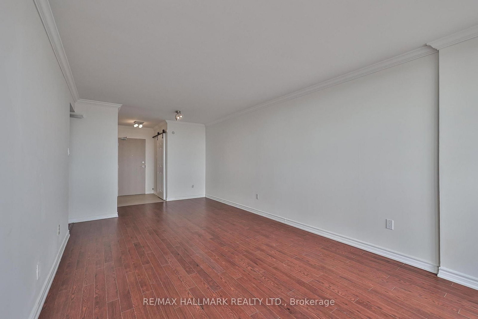 66 Falby Court, Unit 602 - Photo 10