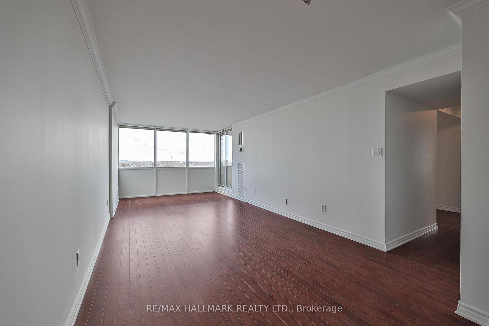 66 Falby Court, Unit 602 - Photo 2