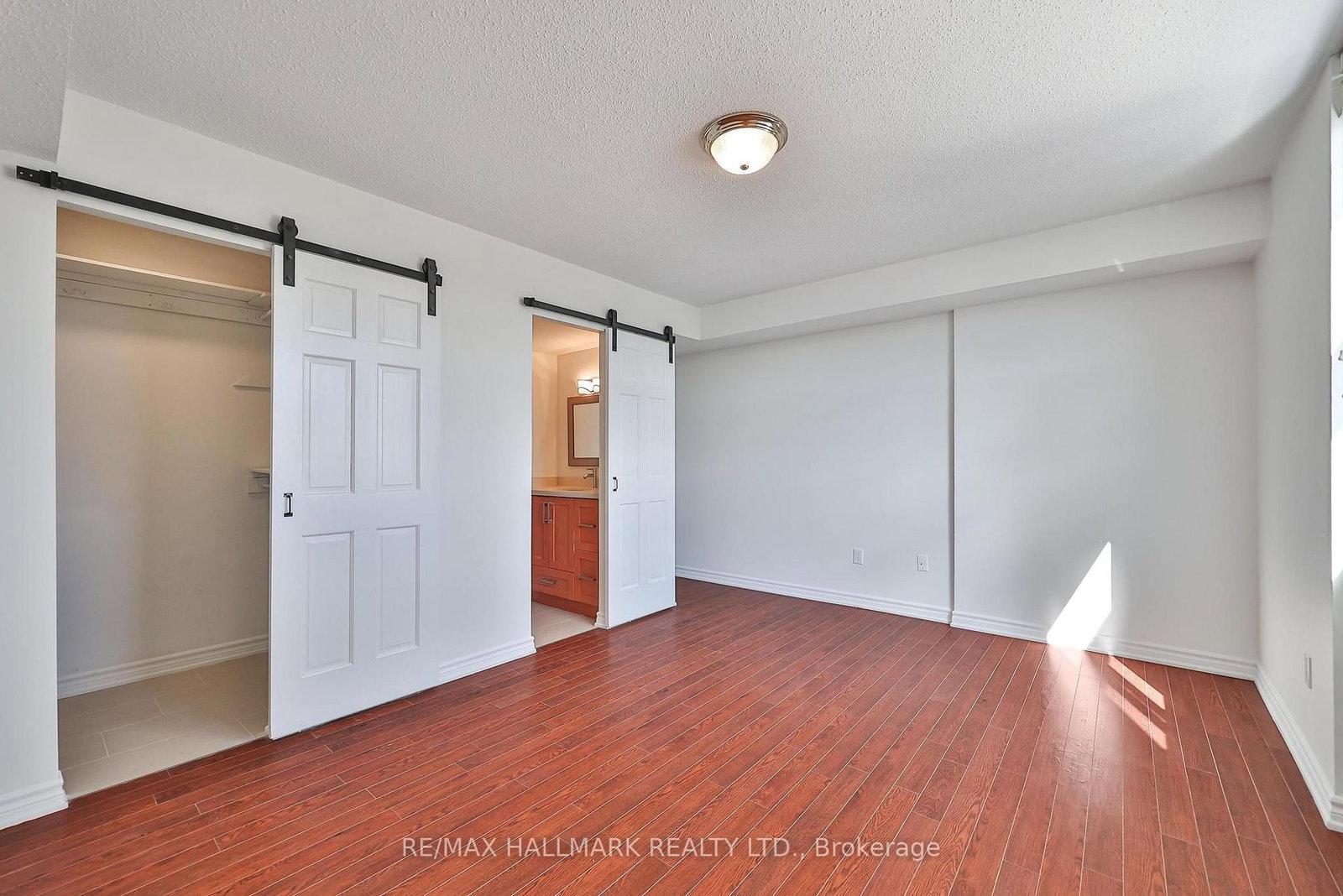 66 Falby Court, Unit 602 - Photo 28