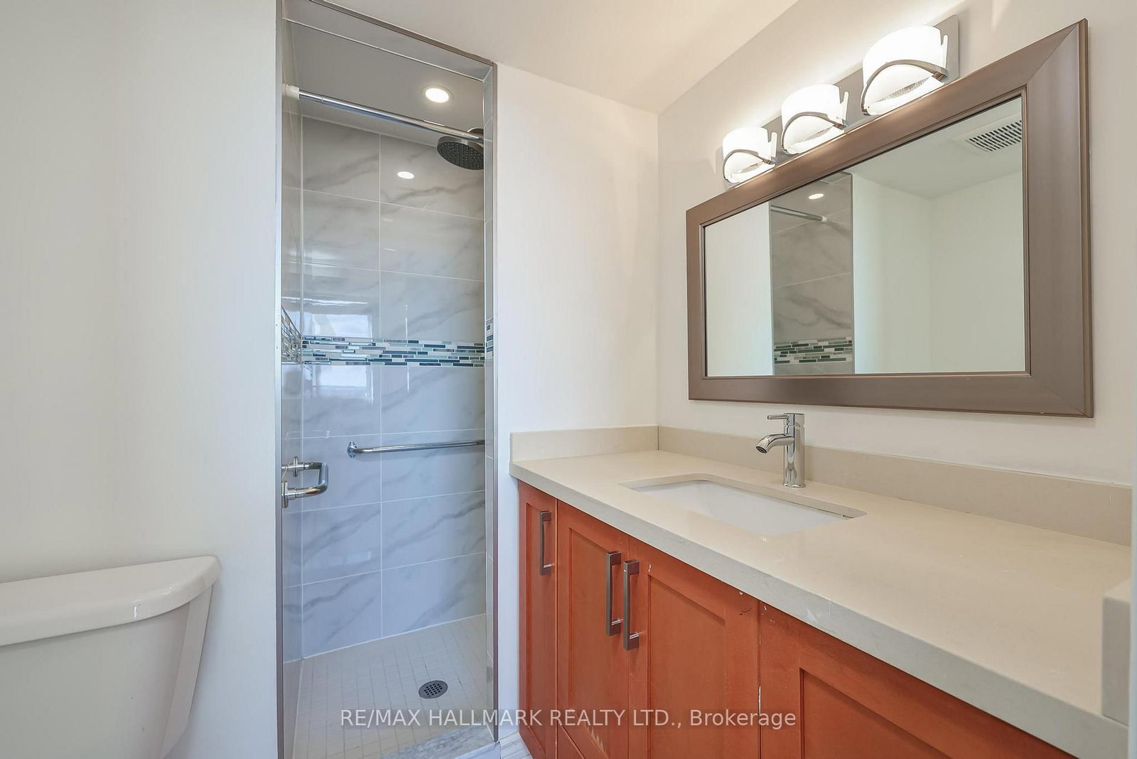 66 Falby Court, Unit 602 - Photo 30