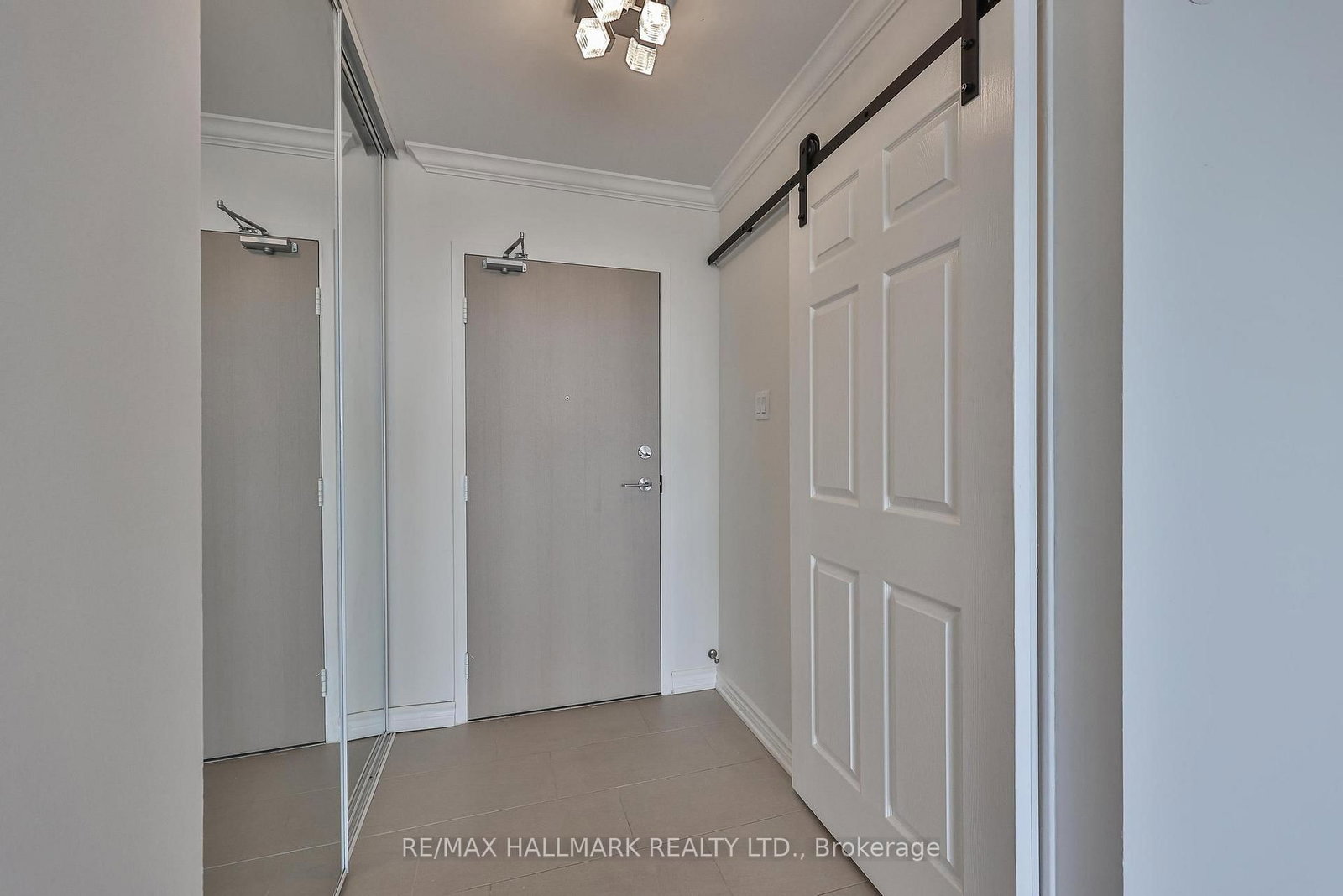 66 Falby Court, Unit 602 - Photo 37