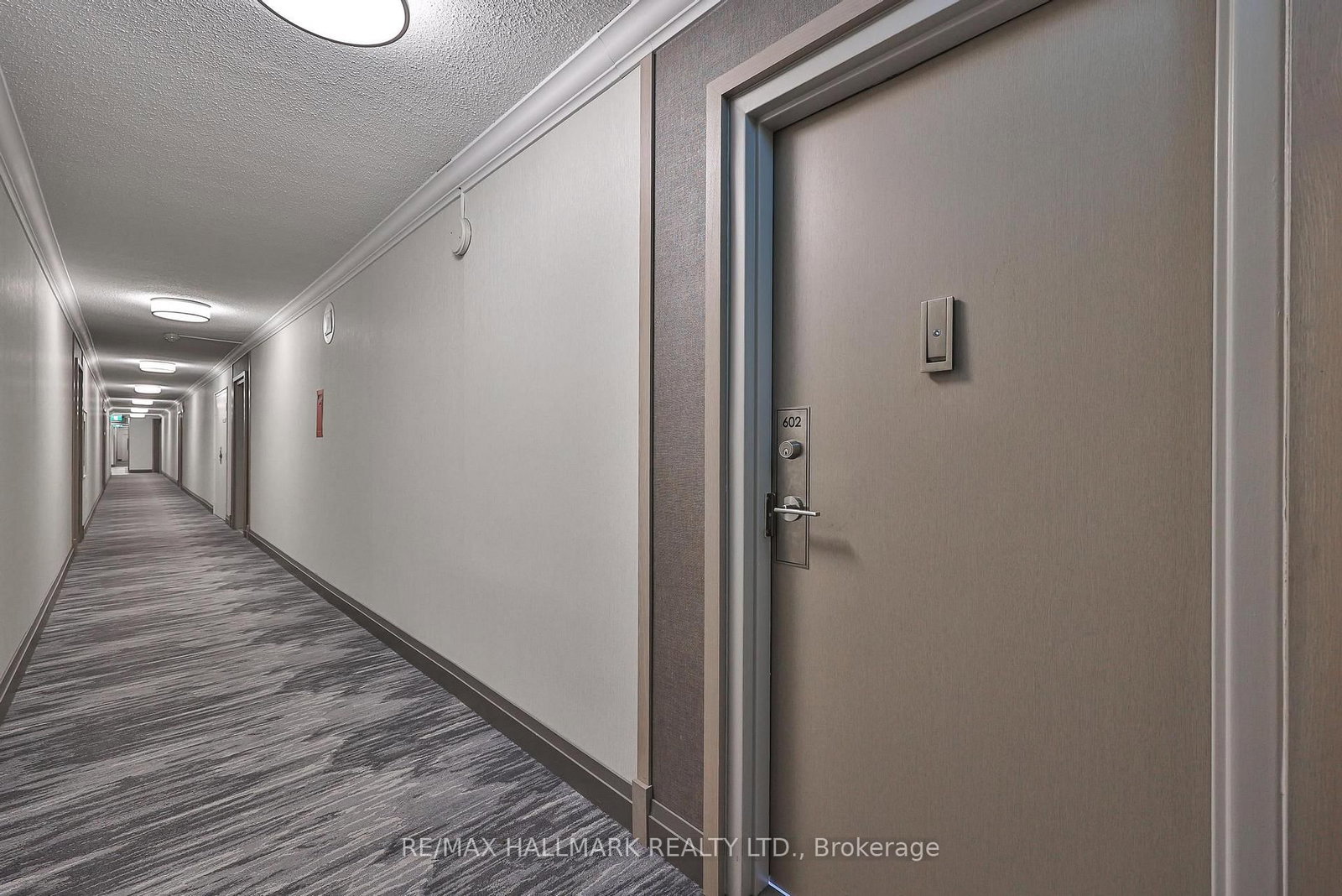 66 Falby Court, Unit 602 - Photo 38