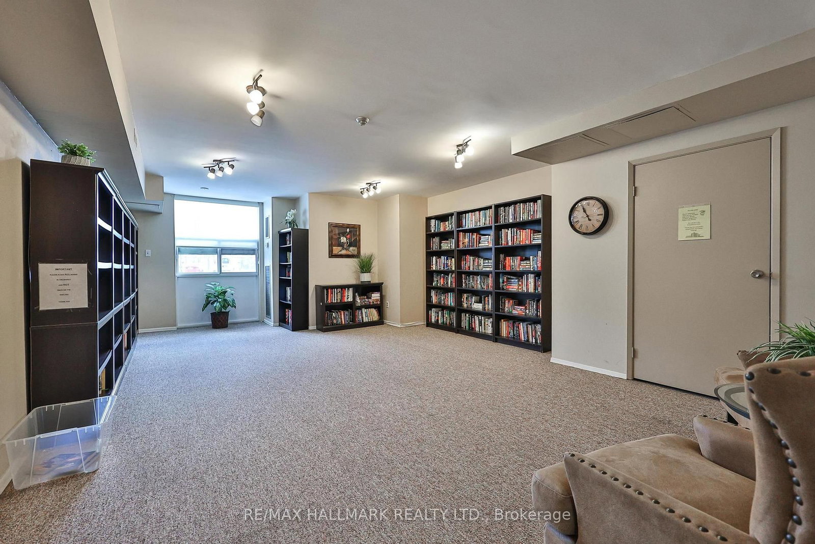 66 Falby Court, Unit 602 - Photo 43