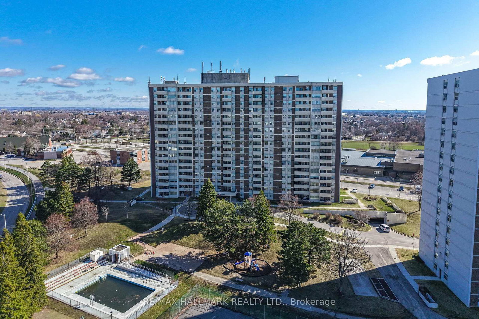 66 Falby Court, Unit 602 - Photo 45