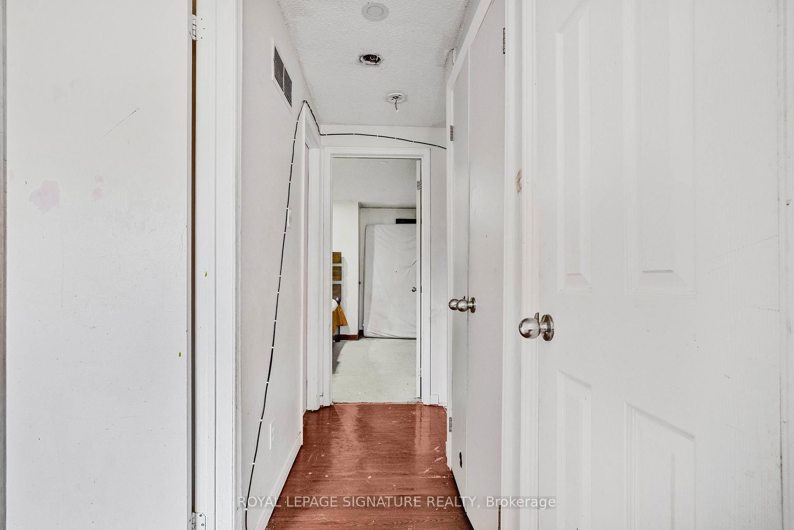 1405 Anton Square - Photo 23
