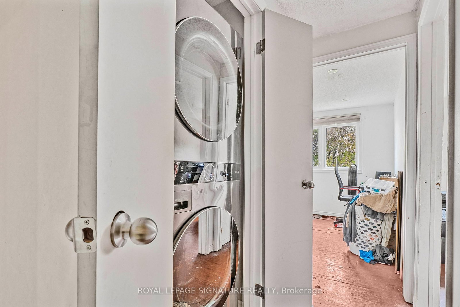 1405 Anton Square - Photo 24
