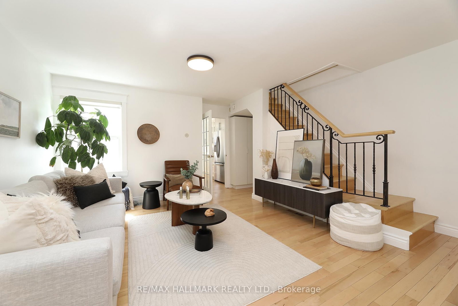 787 Sammon Avenue - Photo 10