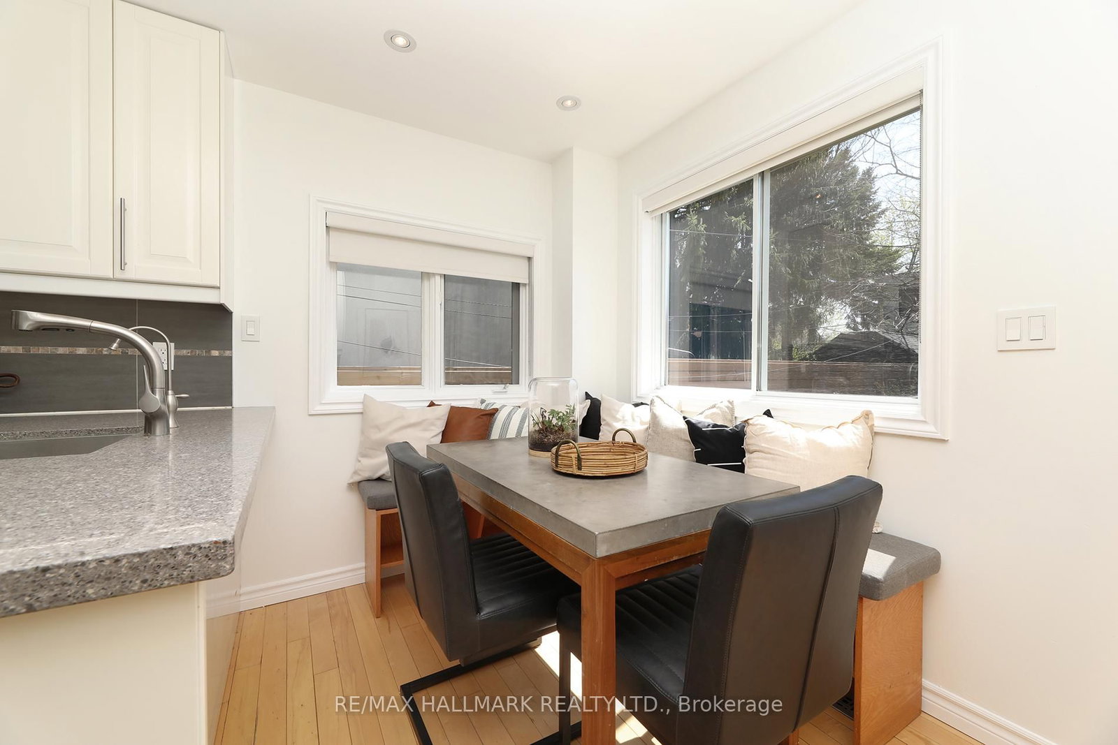 787 Sammon Avenue - Photo 17