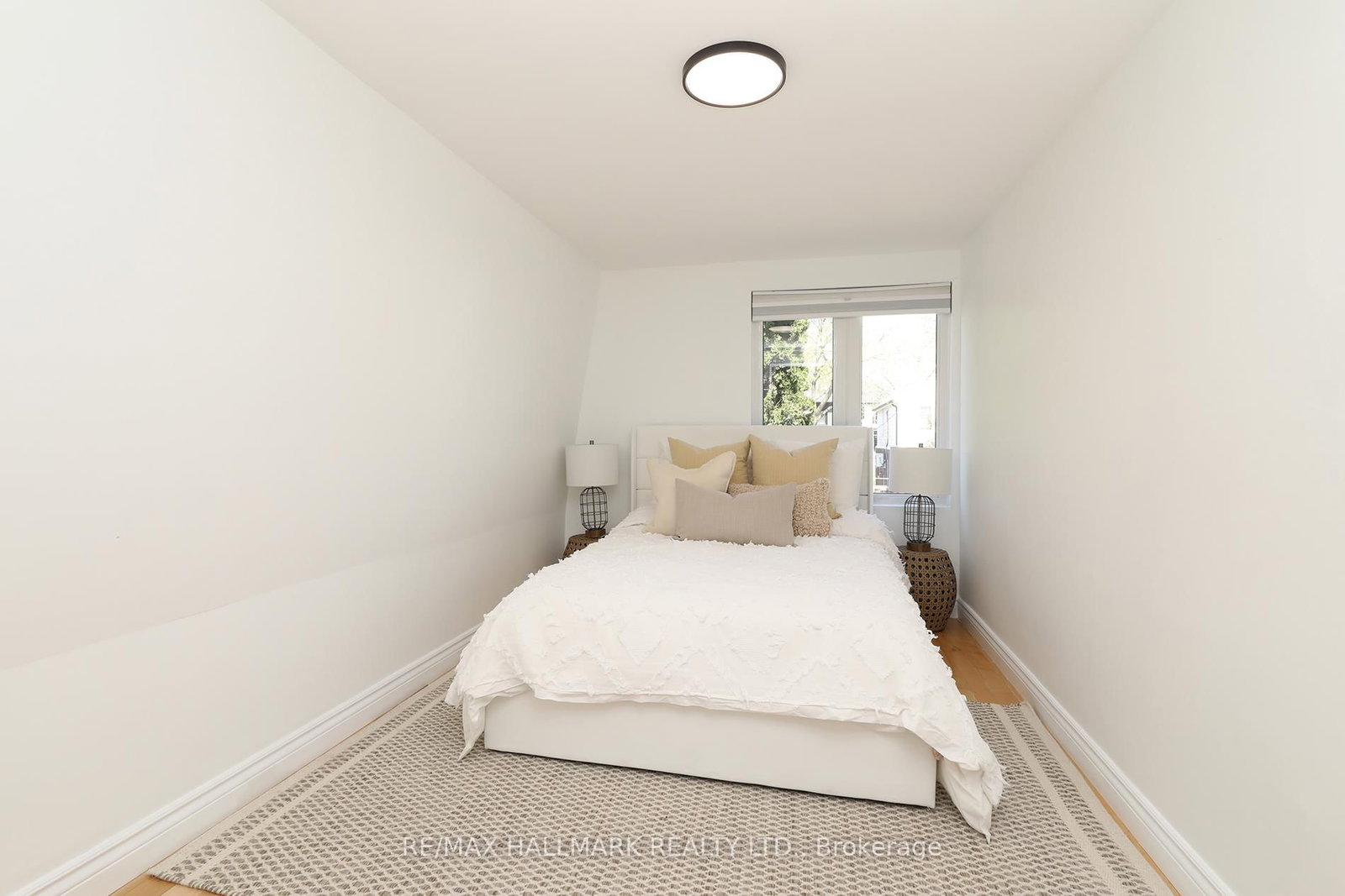 787 Sammon Avenue - Photo 22
